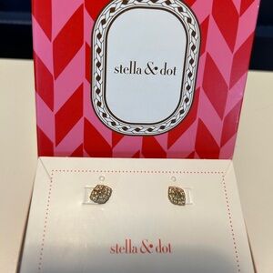 STELLA AND DOT Pavé studs (Cannot recall the name)